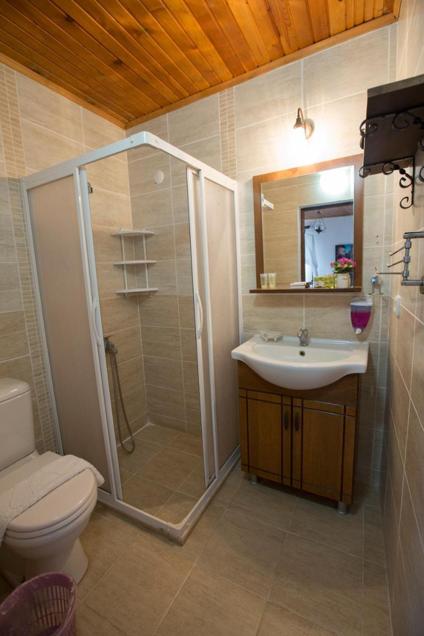 Ala Baykus Bed & Breakfast Alacatı Bagian luar foto